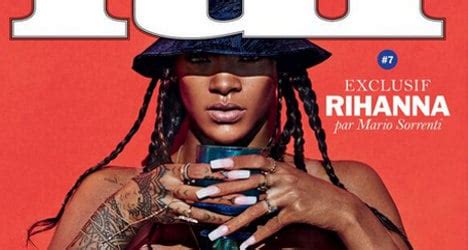 rihanna naked boobs|Rihanna bares breasts in French mag .